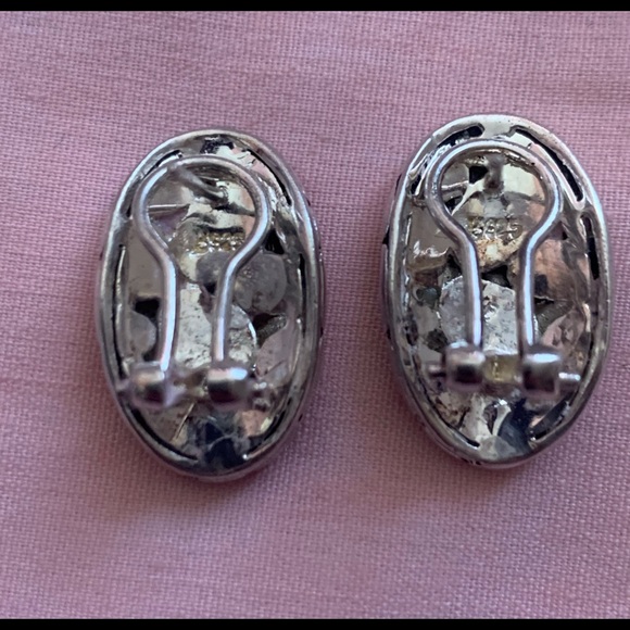 Earrings - Picture 2 of 5